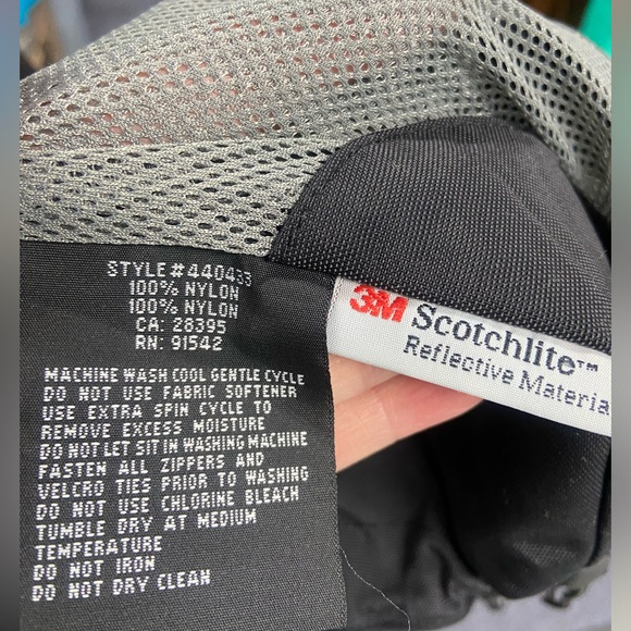 Ski-Doo Snowmobile 3M Scotch-lite Reflective Recco))) Avalanche Rescue Sys.Shell - Picture 10 of 16